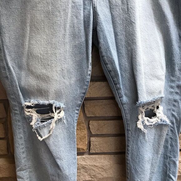 Torrid Stovepipe Straight Classic Denim High-Rise Jean 12 short - Picture 5 of 11